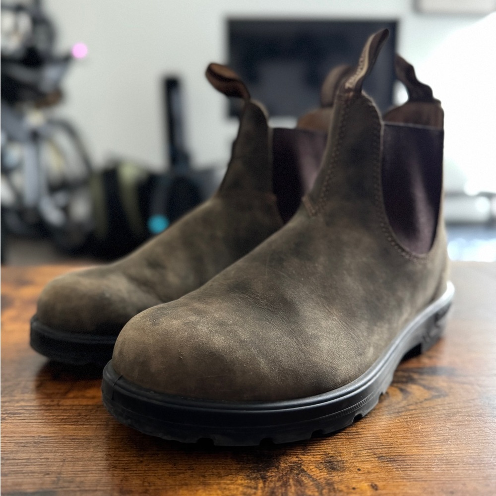 Blundstone 585 Rustic Brown Chelsea Boots - Size 8 men/10 women - Picture 2 of 6
